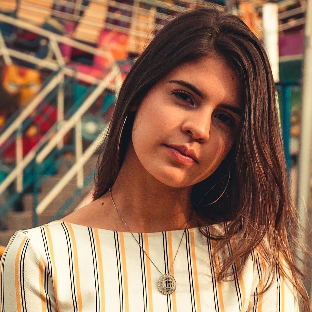 Ms. Aakanksha Pandey : Supervisor & Marketing Head of SunShine Grocery Store